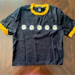 Women’s Daisy Sweater Crop Top